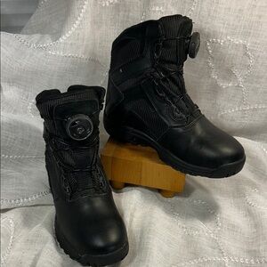Blauer ankle high too boots